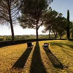 Apartment Hill In Tuscan Countryside *
